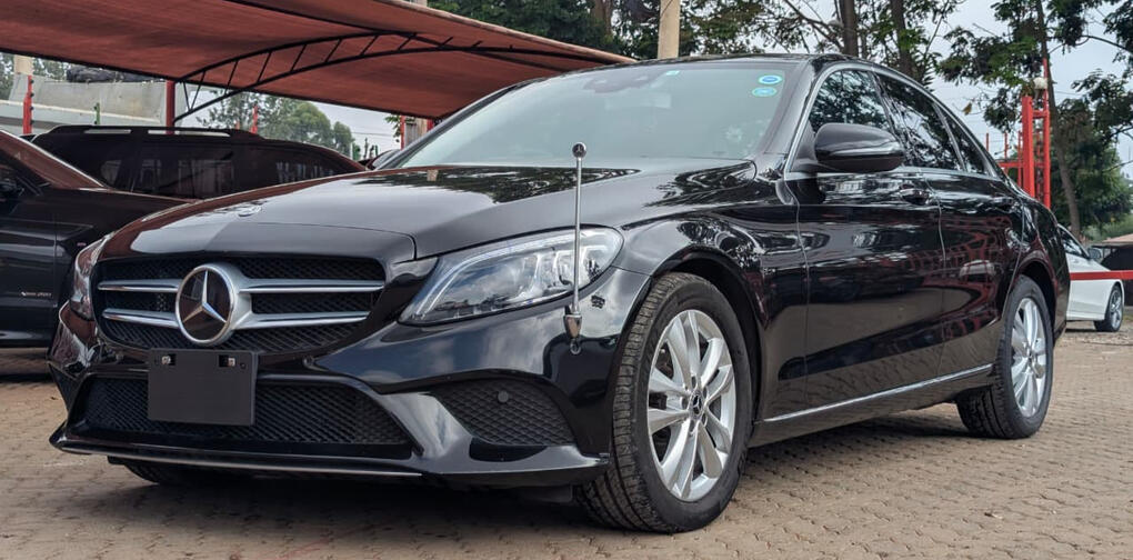 Mercedes Benz
